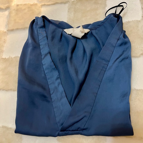 ‼️FINAL SALE MUST GO‼️H&M GORGEOUS‎ TOP - SIZE 6✨ - Picture 6 of 6